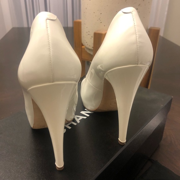 CHANEL patent leather spectator white/black - Picture 2 of 7